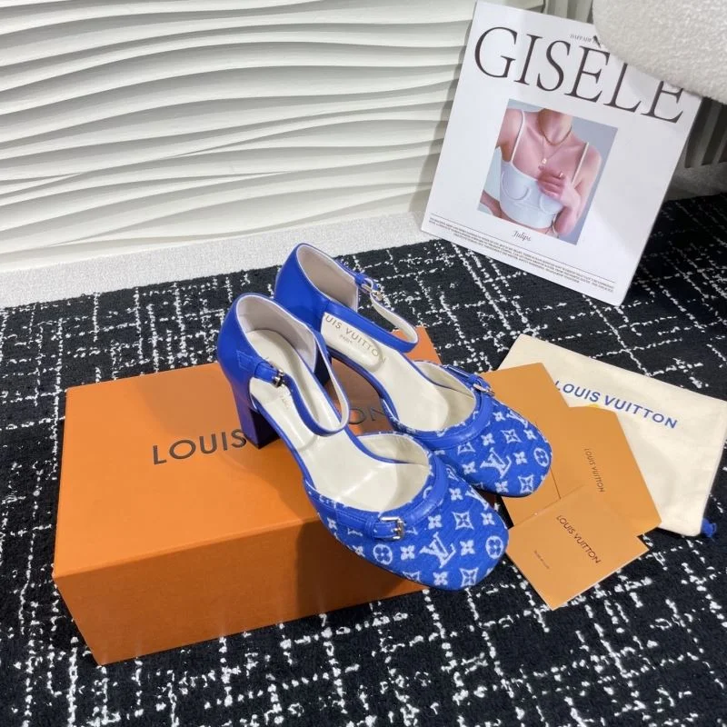 Unisex Louis Vuitton Sandals 31901