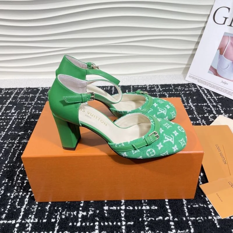 Original Louis Vuitton Sandals 31911