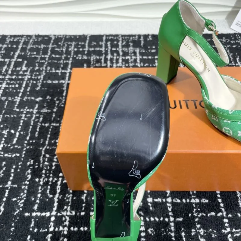 Original Louis Vuitton Sandals 31911