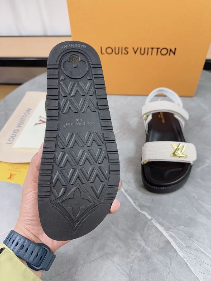 Louis Vuitton Sandals Unisex 31916