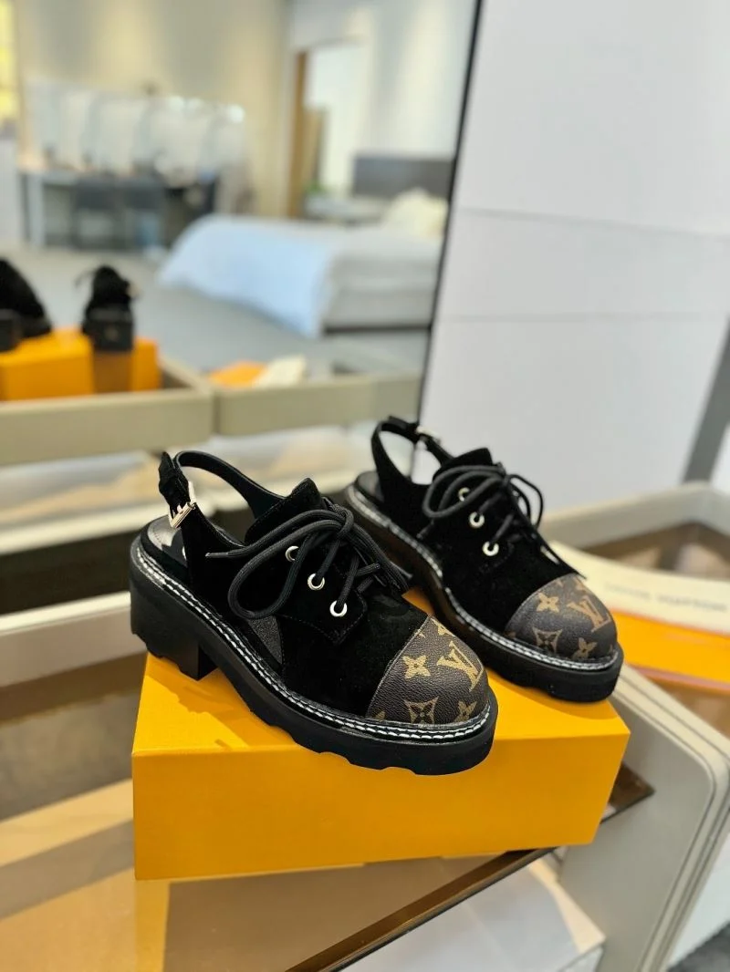 Louis Vuitton Sandals Lightweight 31918
