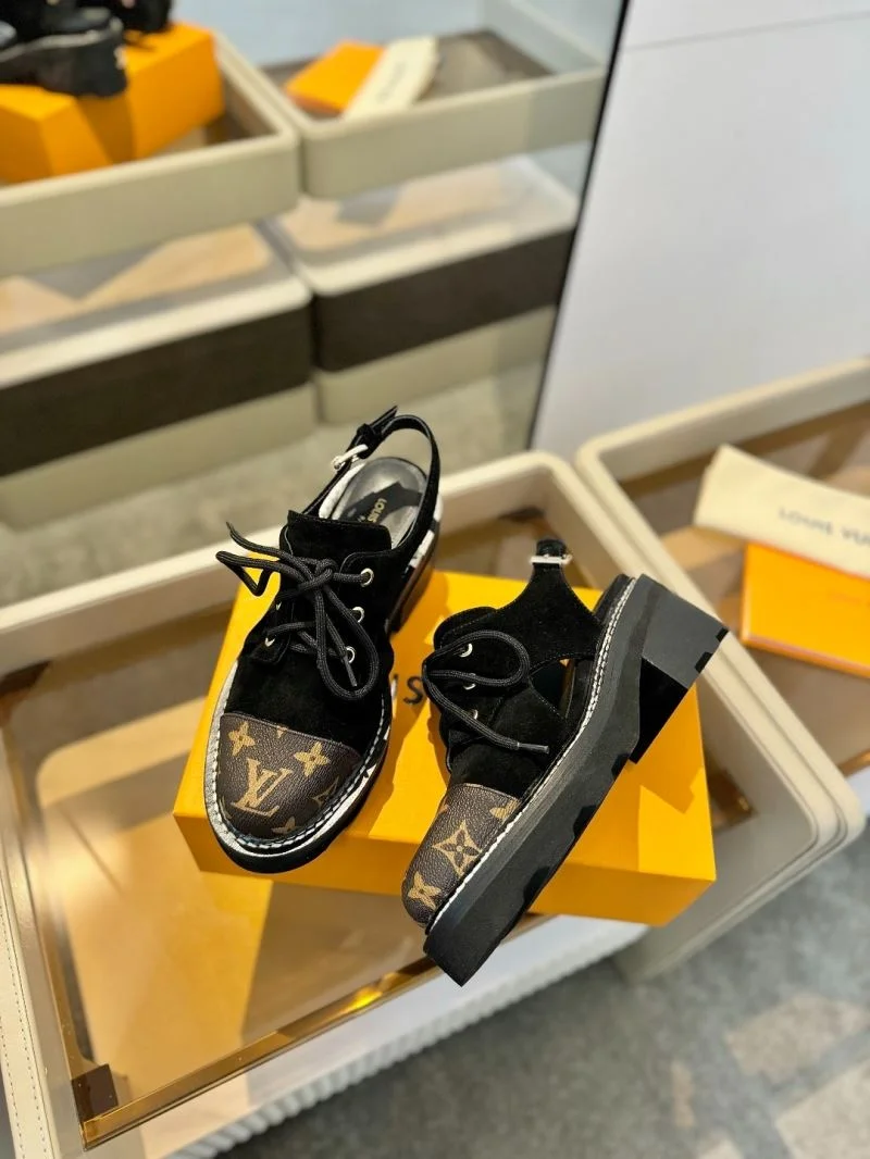 Louis Vuitton Sandals Lightweight 31918