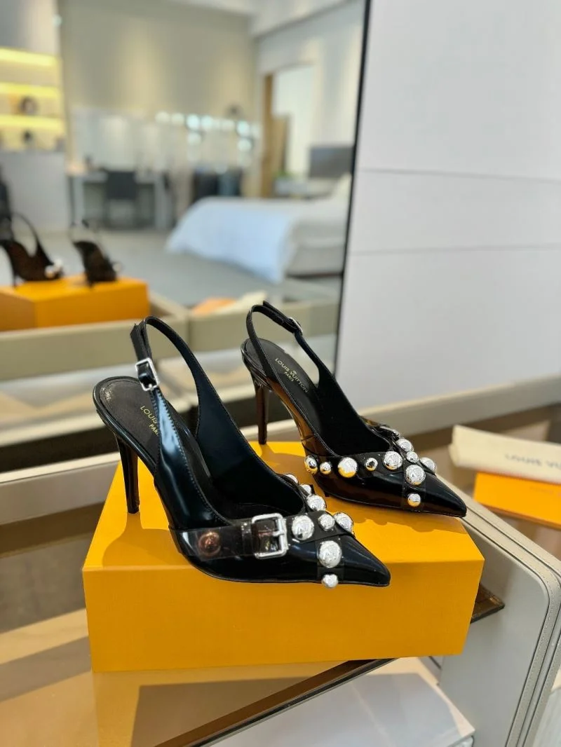 Timeless Louis Vuitton Sandals 31910