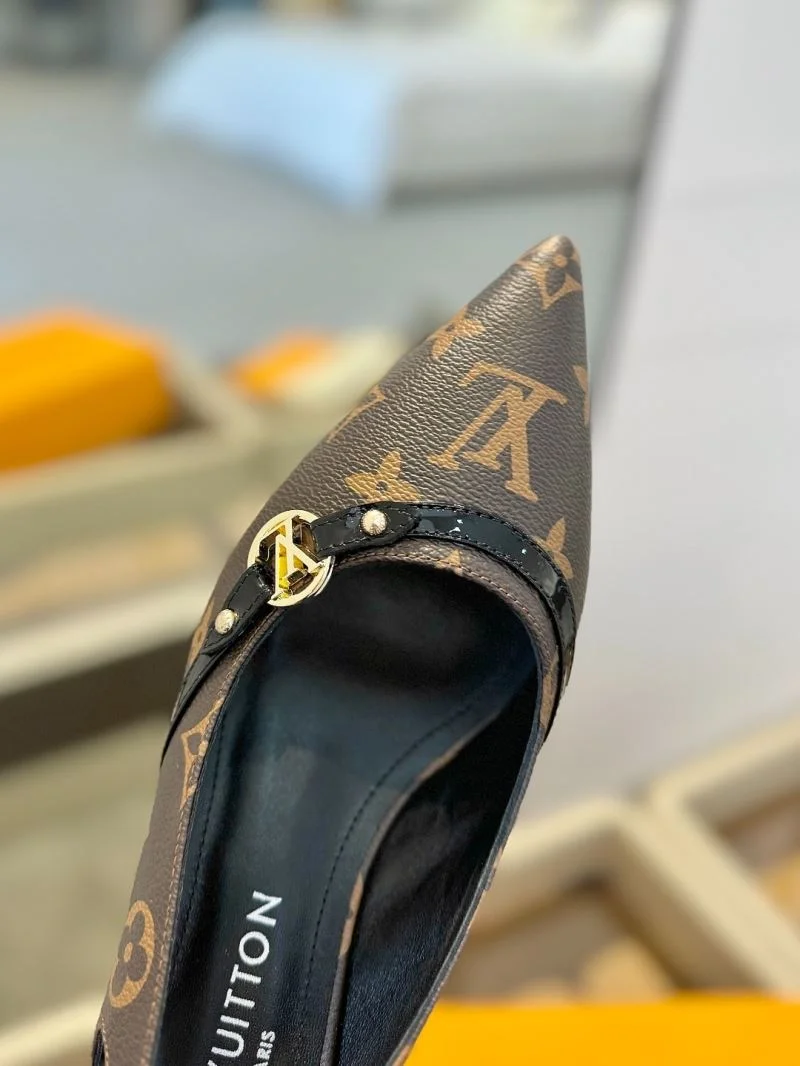 Louis Vuitton Sandals MoistureWicking 31888