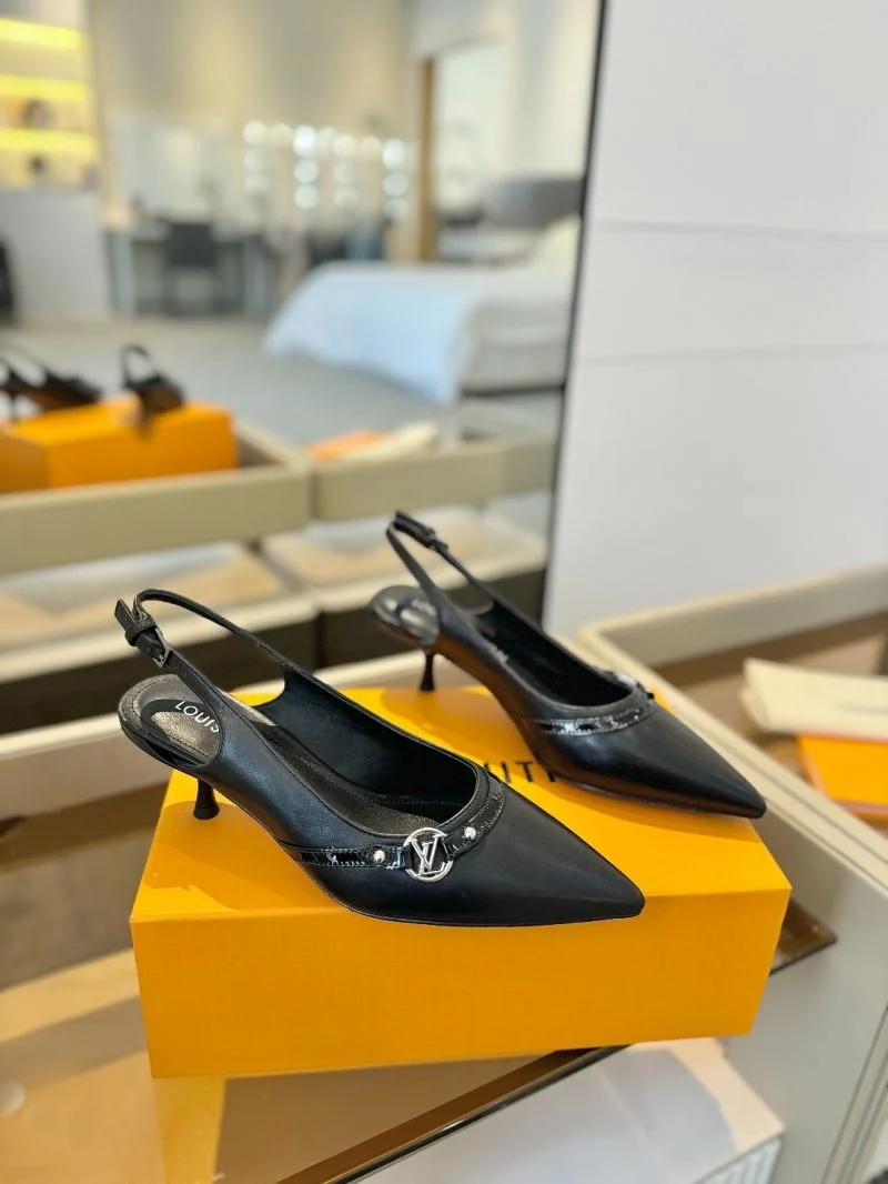 Louis Vuitton Sandals WaterResistant 31897