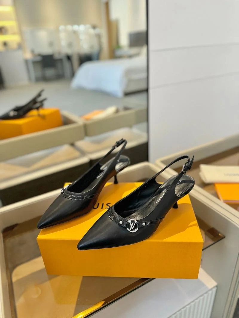 Louis Vuitton Sandals WaterResistant 31897