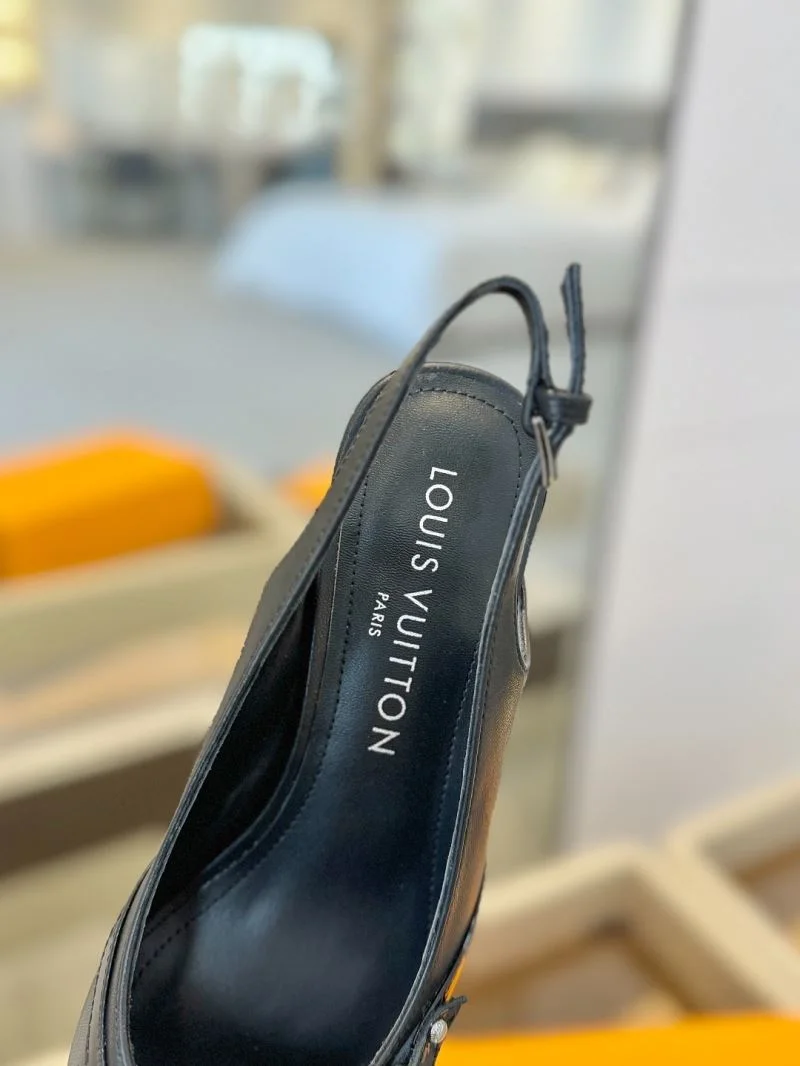 Louis Vuitton Sandals WaterResistant 31897