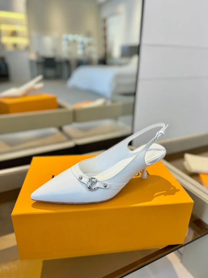 Snug Louis Vuitton Sandals 31892