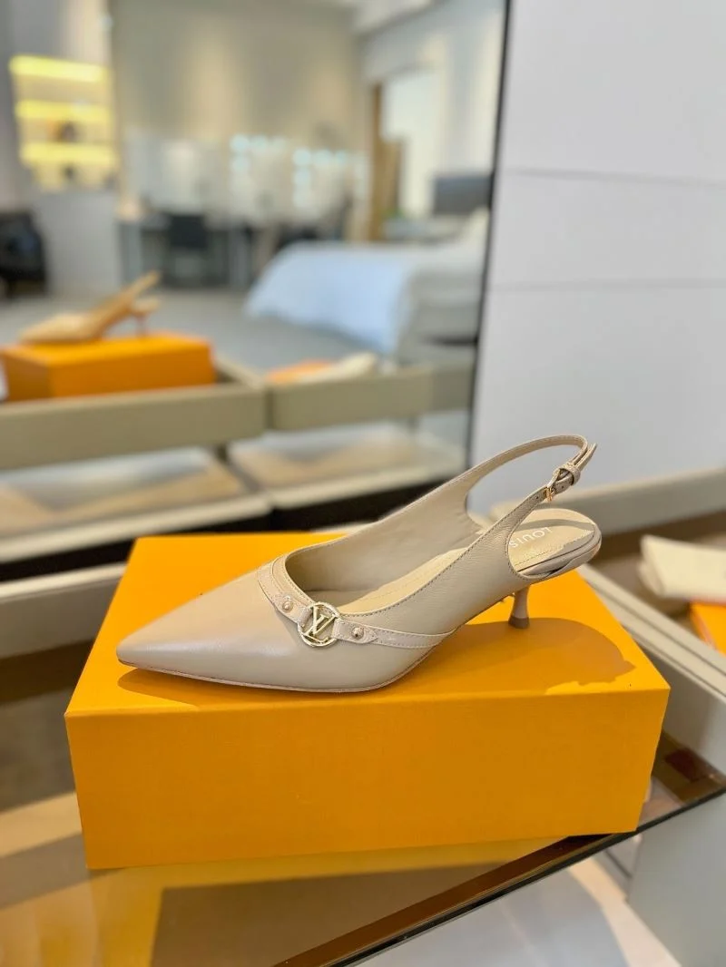 Versatile Louis Vuitton Sandals 31894
