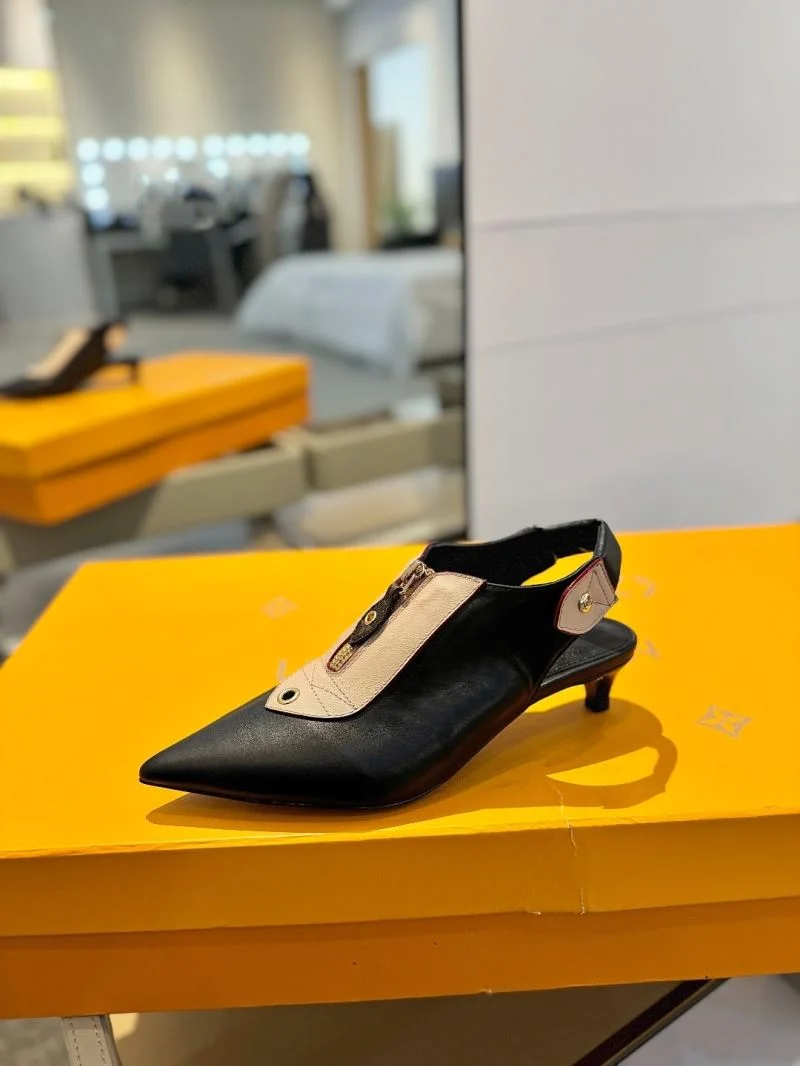 Louis Vuitton Sandals Snug 31891