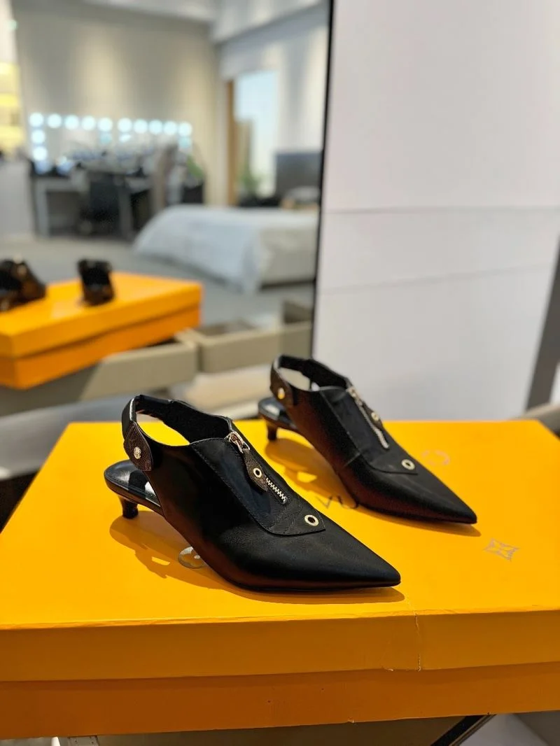 Louis Vuitton Sandals Popular 31887