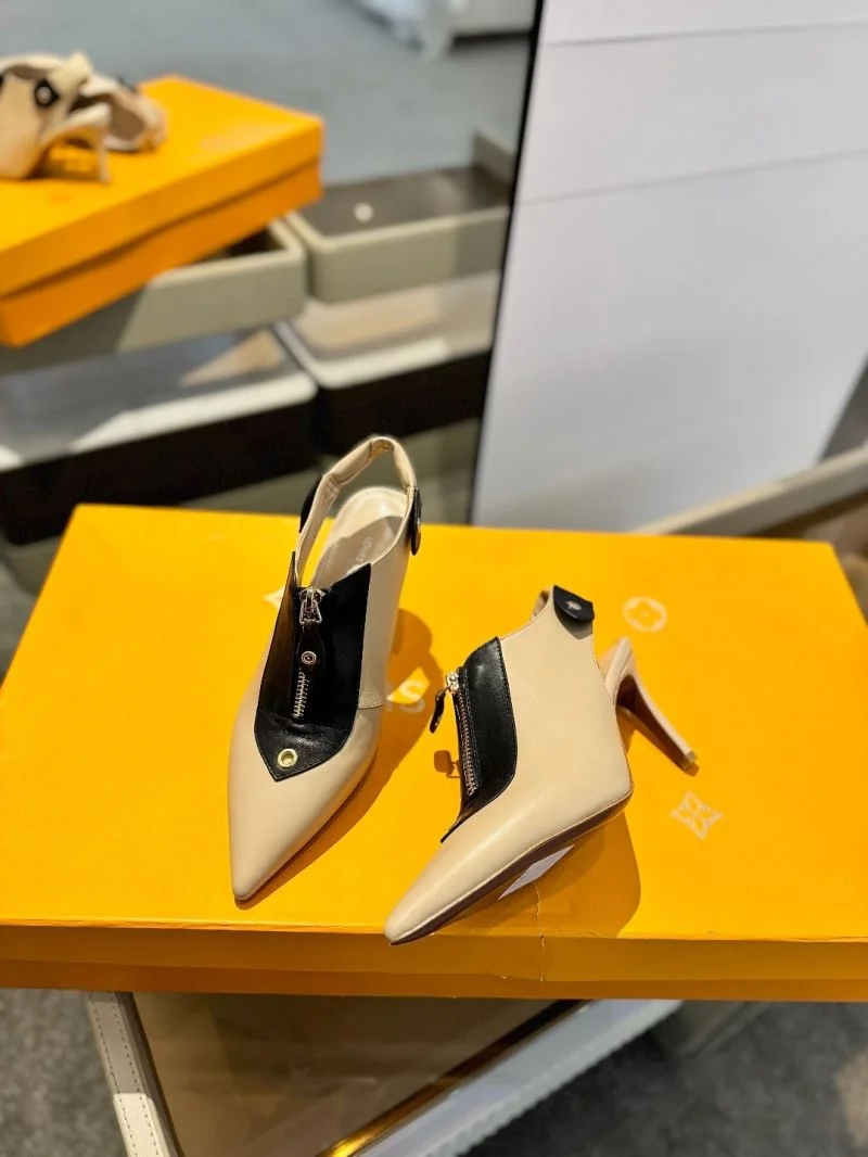 Louis Vuitton Sandals Effortless 31885