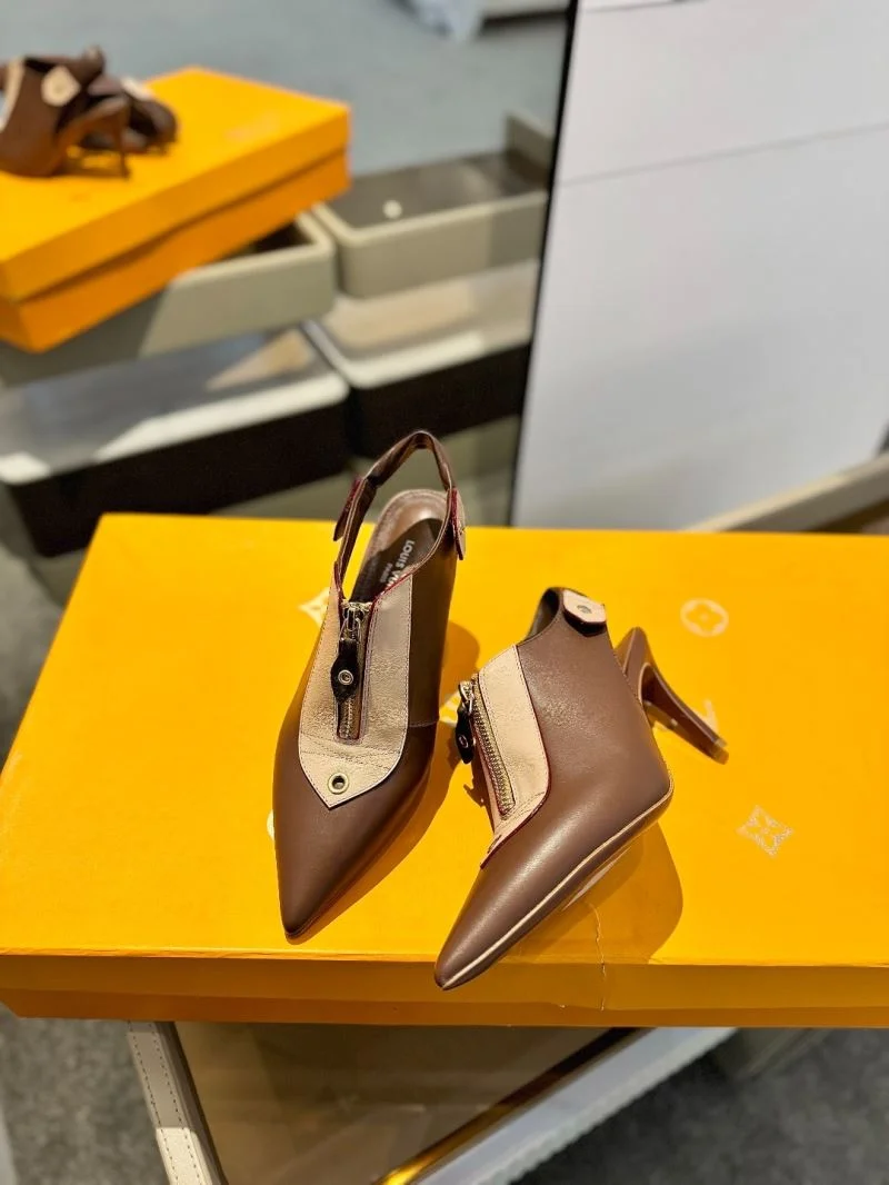 Elegant Louis Vuitton Sandals 31878
