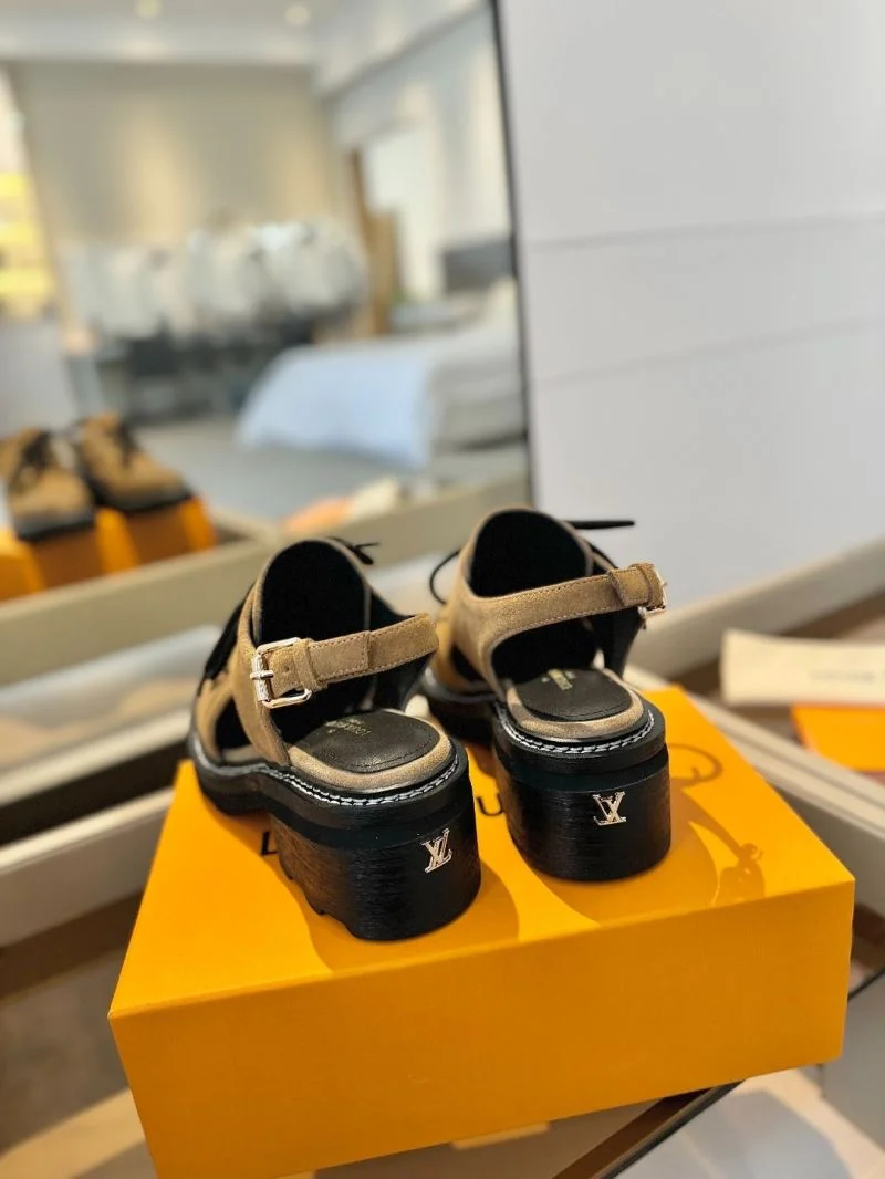 Louis Vuitton Sandals Durable 31881