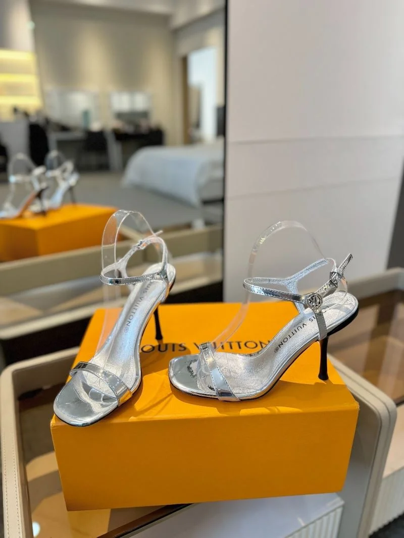 ZipUp Louis Vuitton Sandals 31867