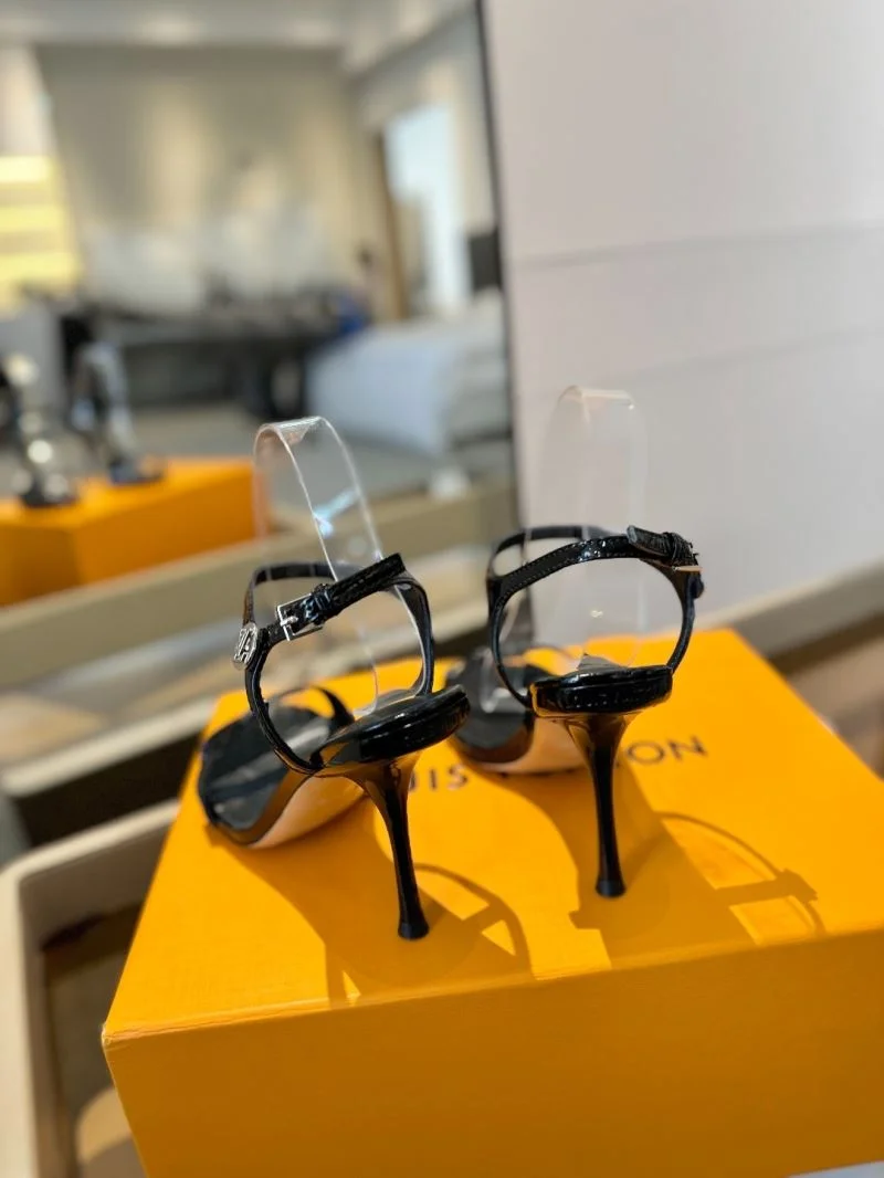 Louis Vuitton Sandals Premium 31882