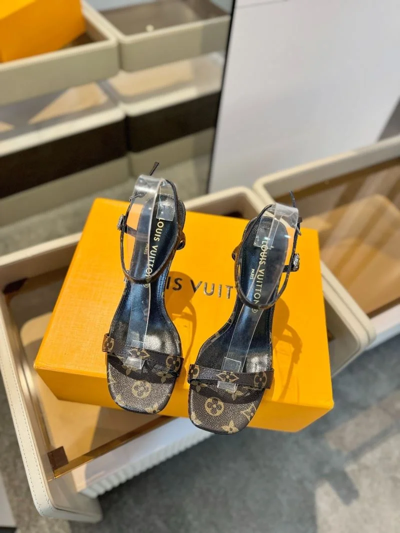 SmoothTexture Louis Vuitton Sandals 31876