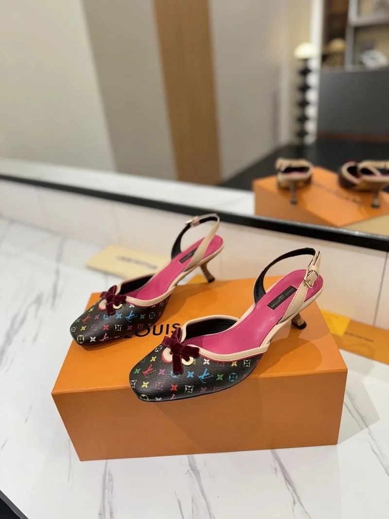 Louis Vuitton Sandals FashionForward 31880