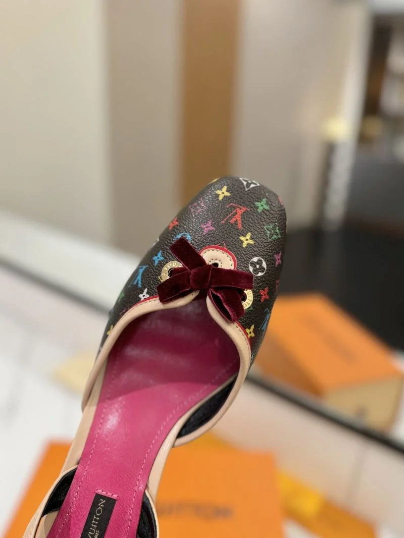 Louis Vuitton Sandals FashionForward 31880