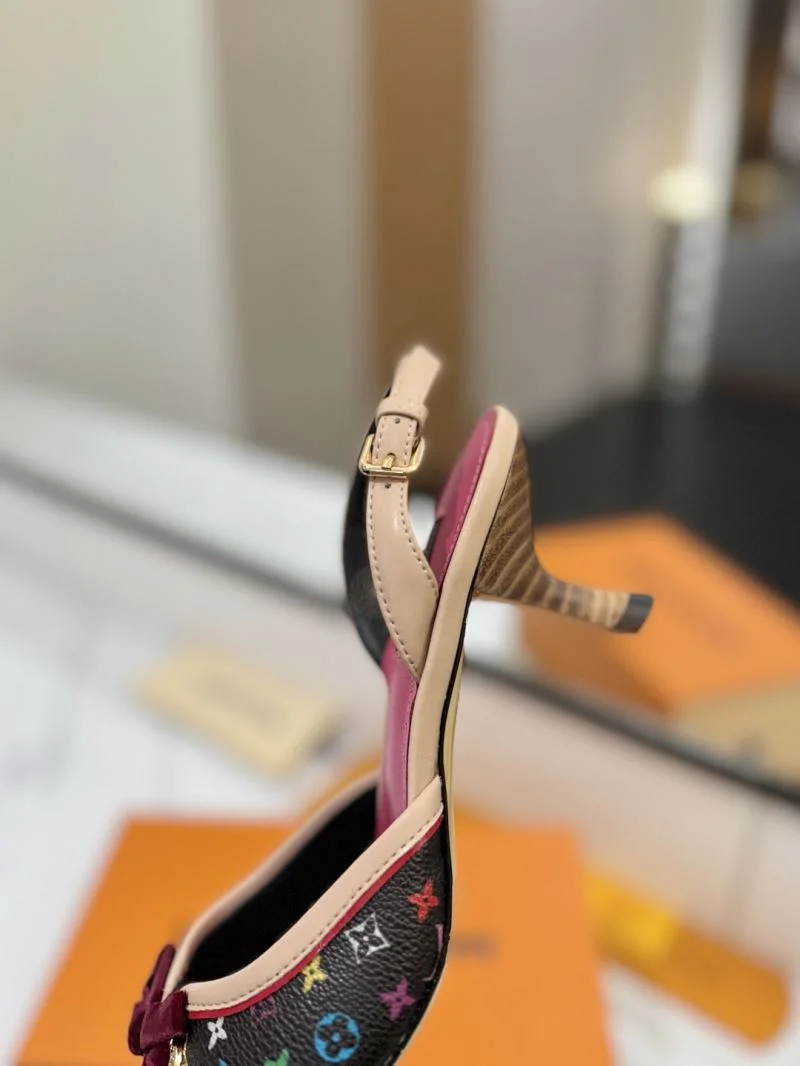 Louis Vuitton Sandals FashionForward 31880
