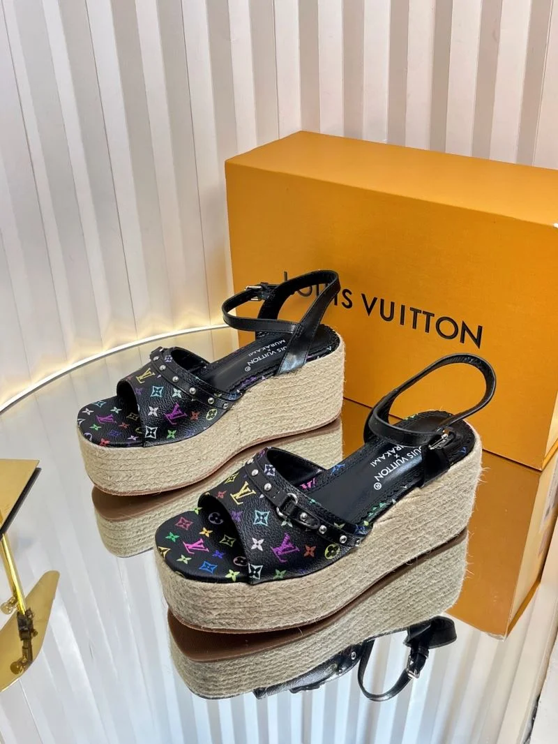EasyMatch Louis Vuitton Sandals 31872