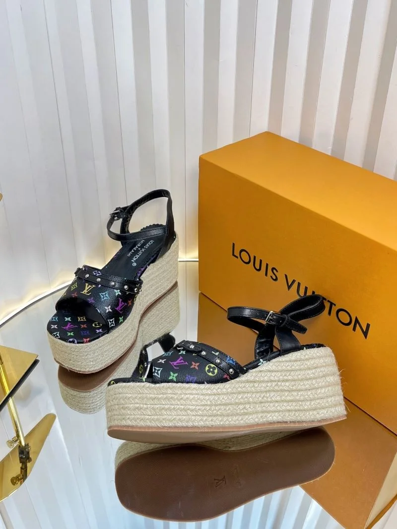 EasyMatch Louis Vuitton Sandals 31872
