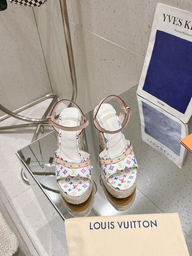 Louis Vuitton Sandals SportInspired 33316