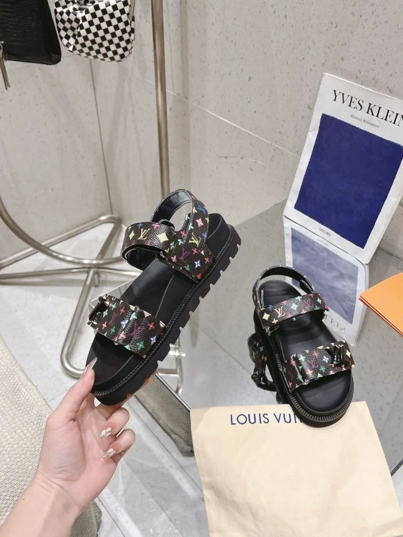 AllSeason Louis Vuitton Sandals 33311