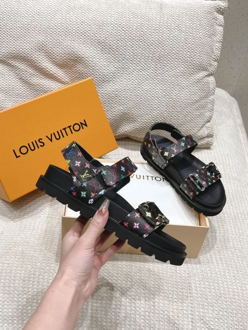 AllSeason Louis Vuitton Sandals 33311