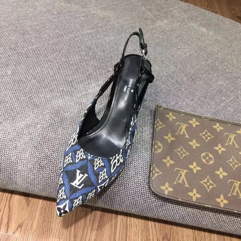 Louis Vuitton Sandals TimelessDesign 31162