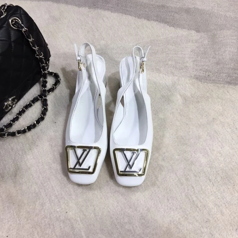 NewStyle Louis Vuitton Sandals 31160