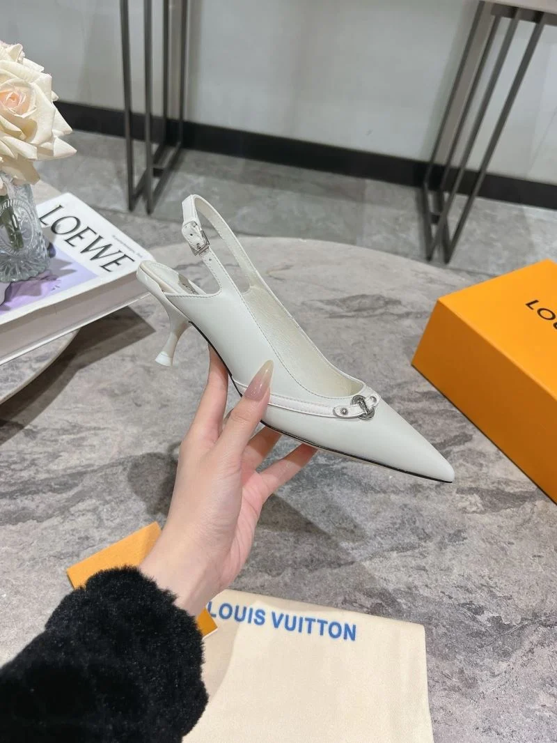 Trendy Louis Vuitton Sandals 31182