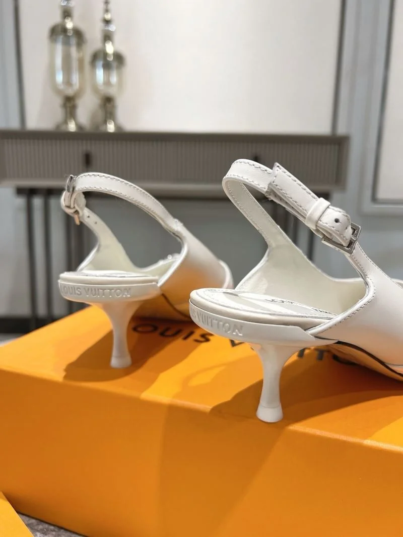 Trendy Louis Vuitton Sandals 31182