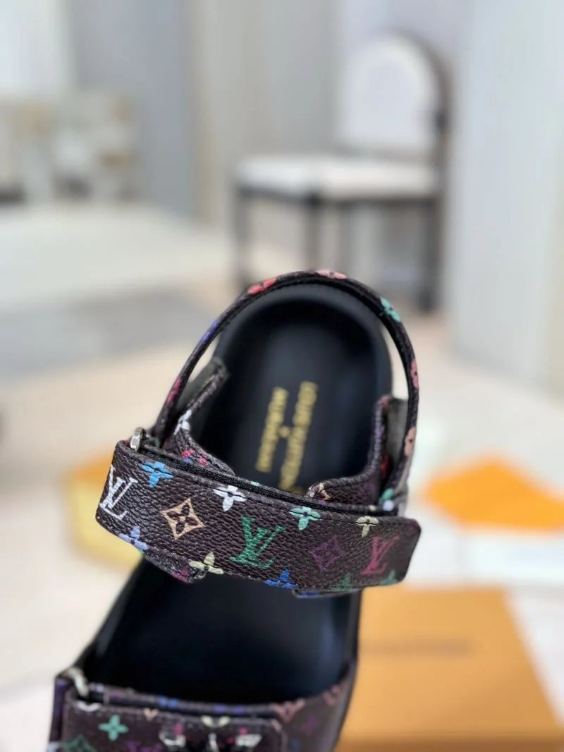 SmartChoice Louis Vuitton Sandals 31151