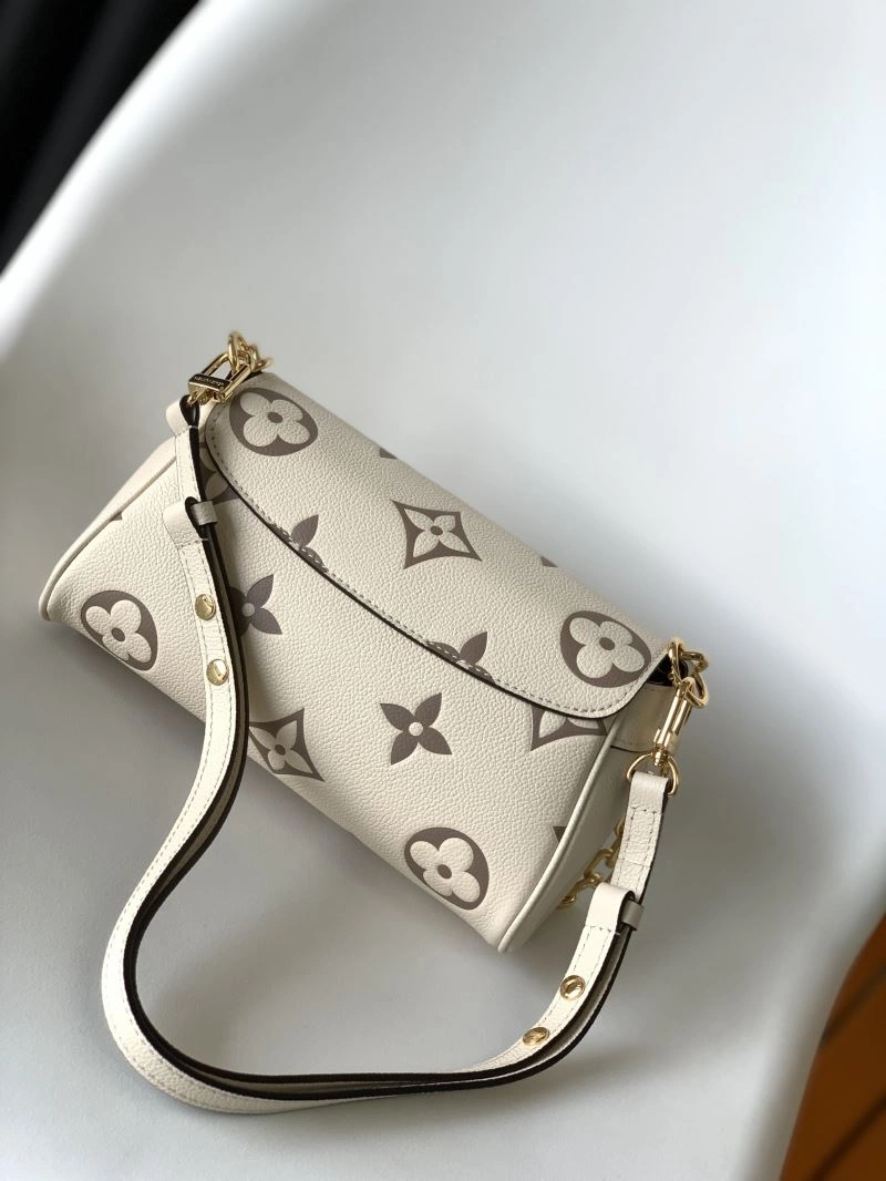 TravelReady Louis Vuitton Satchel Bags 94324