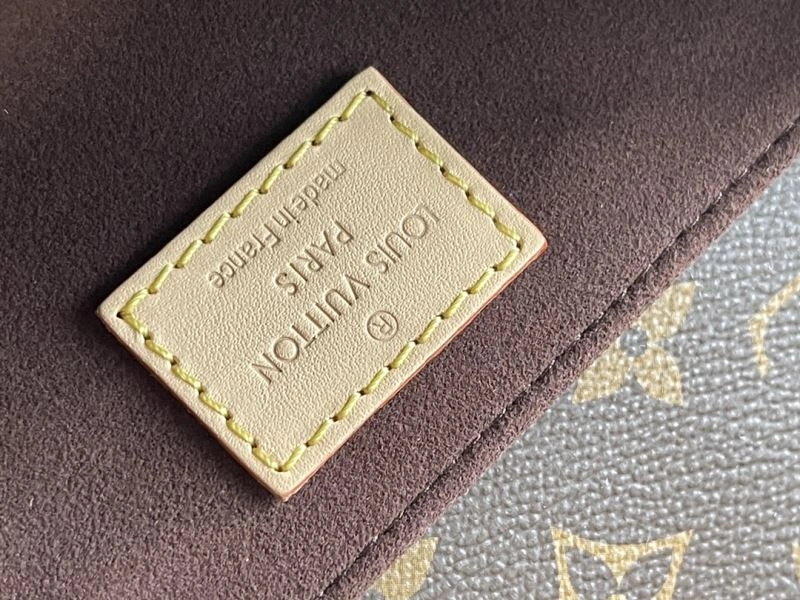 Louis Vuitton Satchel Bags WellDesigned 94316