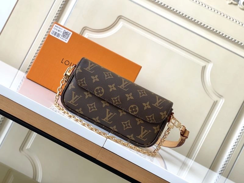 Louis Vuitton Satchel Bags ModernLook 94344