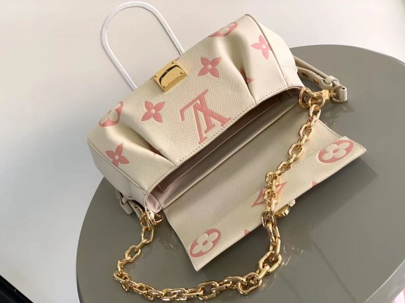 Louis Vuitton Satchel Bags TimelessDesign 94338