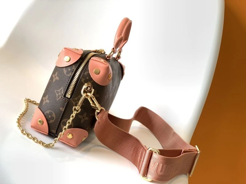 Louis Vuitton Satchel Bags Attractive 94305