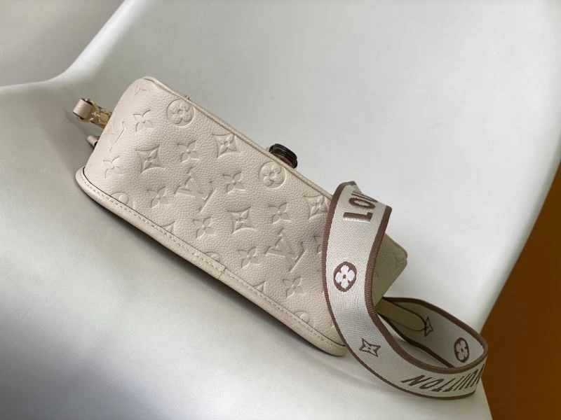 Louis Vuitton Satchel Bags Bold 94290