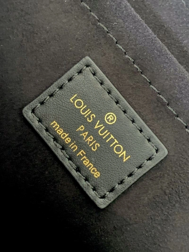 Louis Vuitton Satchel Bags Versatile 94303