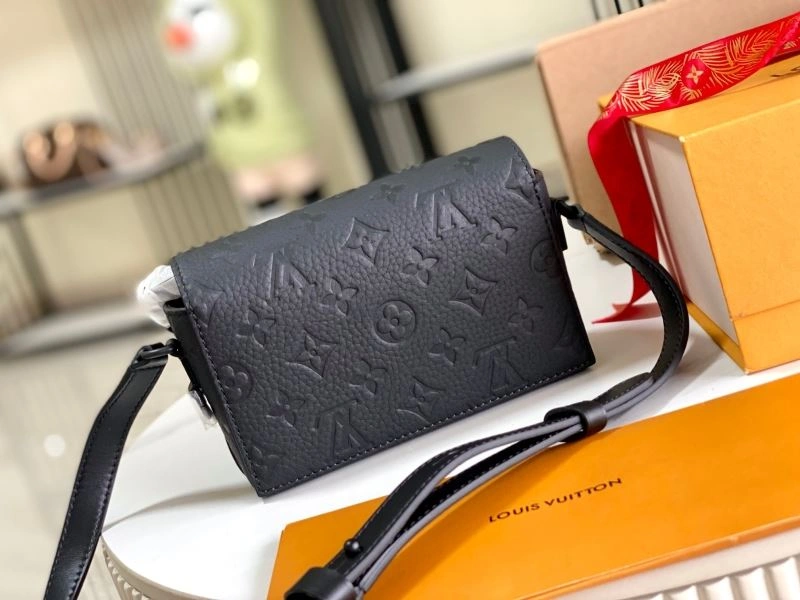 Louis Vuitton Satchel Bags WrinkleFree 94041