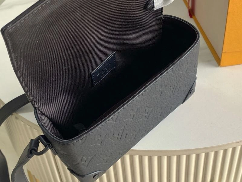 Louis Vuitton Satchel Bags WrinkleFree 94041