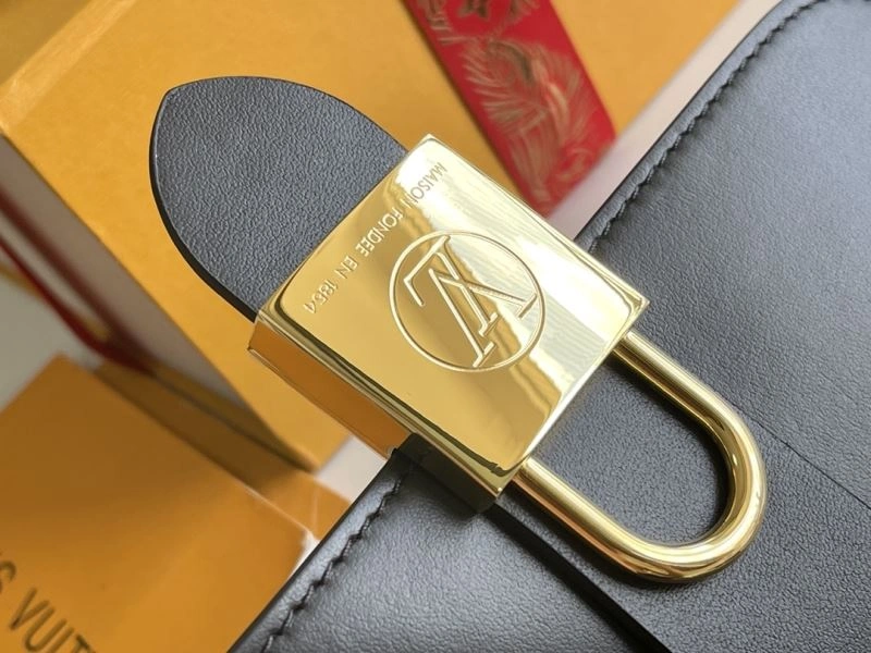 Louis Vuitton Satchel Bags Durable 94056