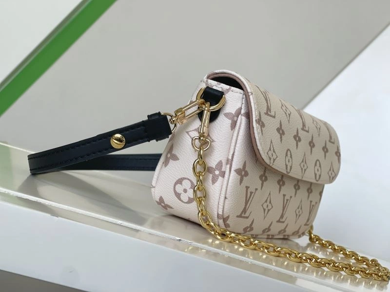 OdorResistant Louis Vuitton Satchel Bags 94014