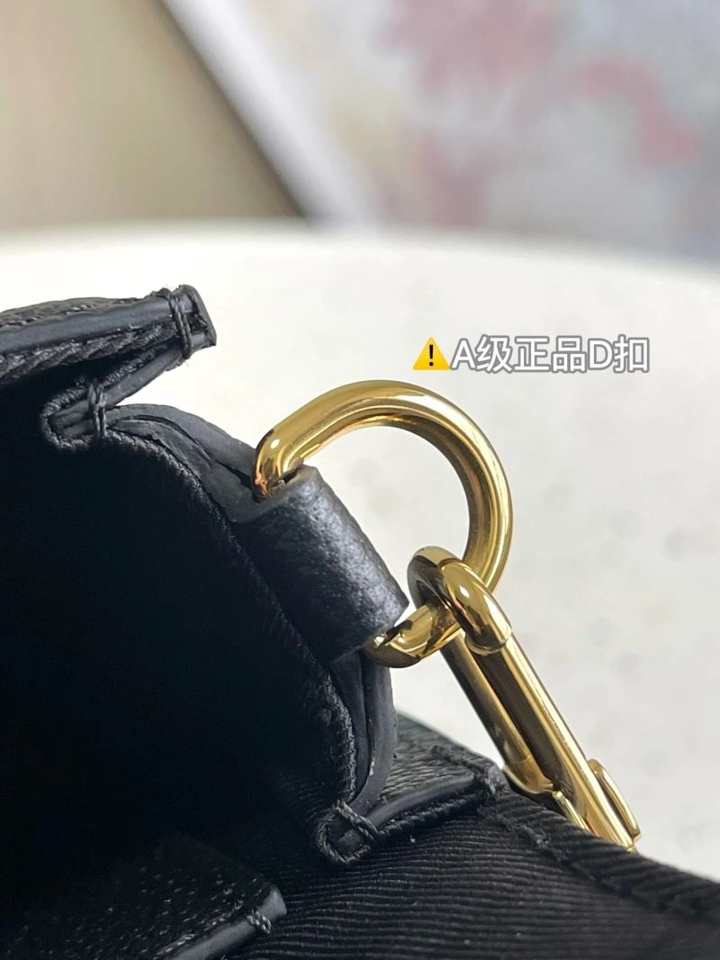 Louis Vuitton Satchel Bags ModernLook 93939