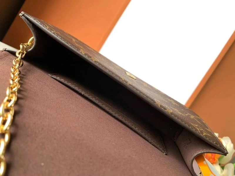 Louis Vuitton Satchel Bags Versatile 93777