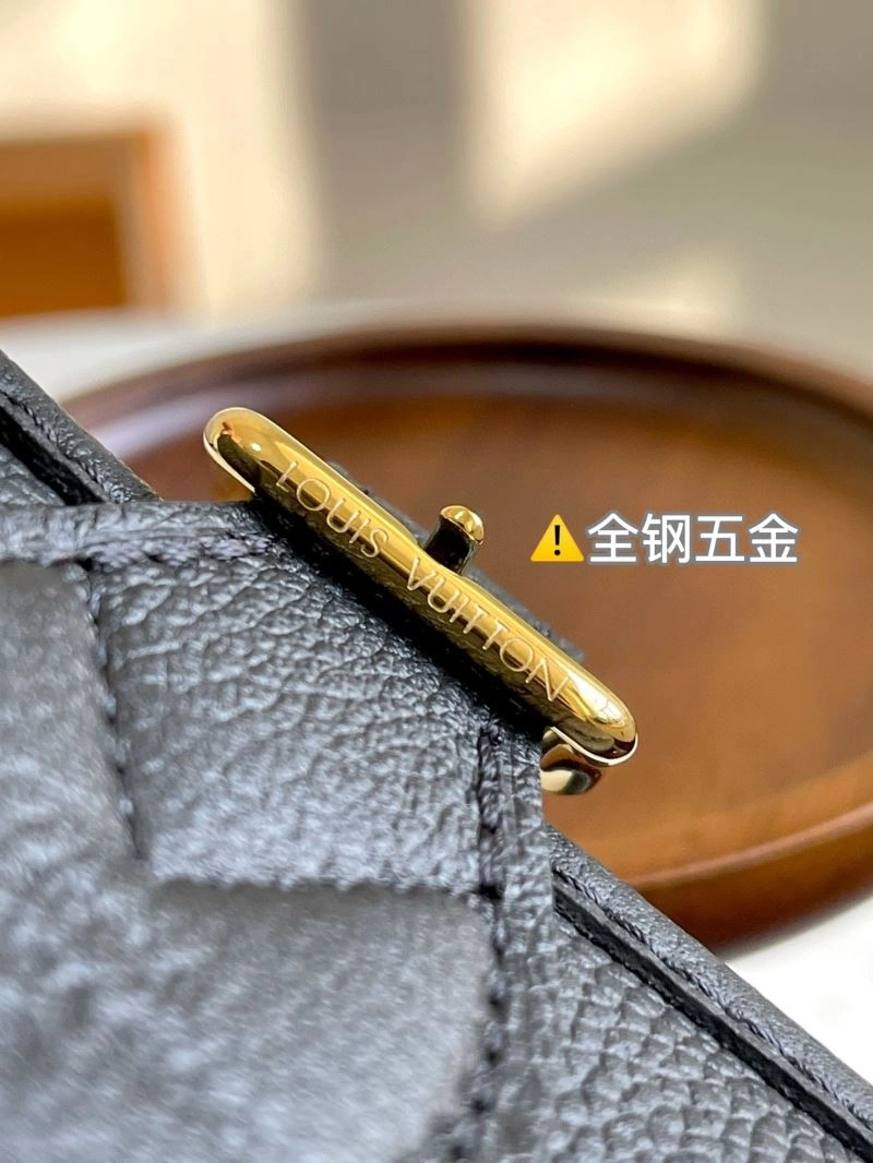 Louis Vuitton Satchel Bags Minimalist 93794