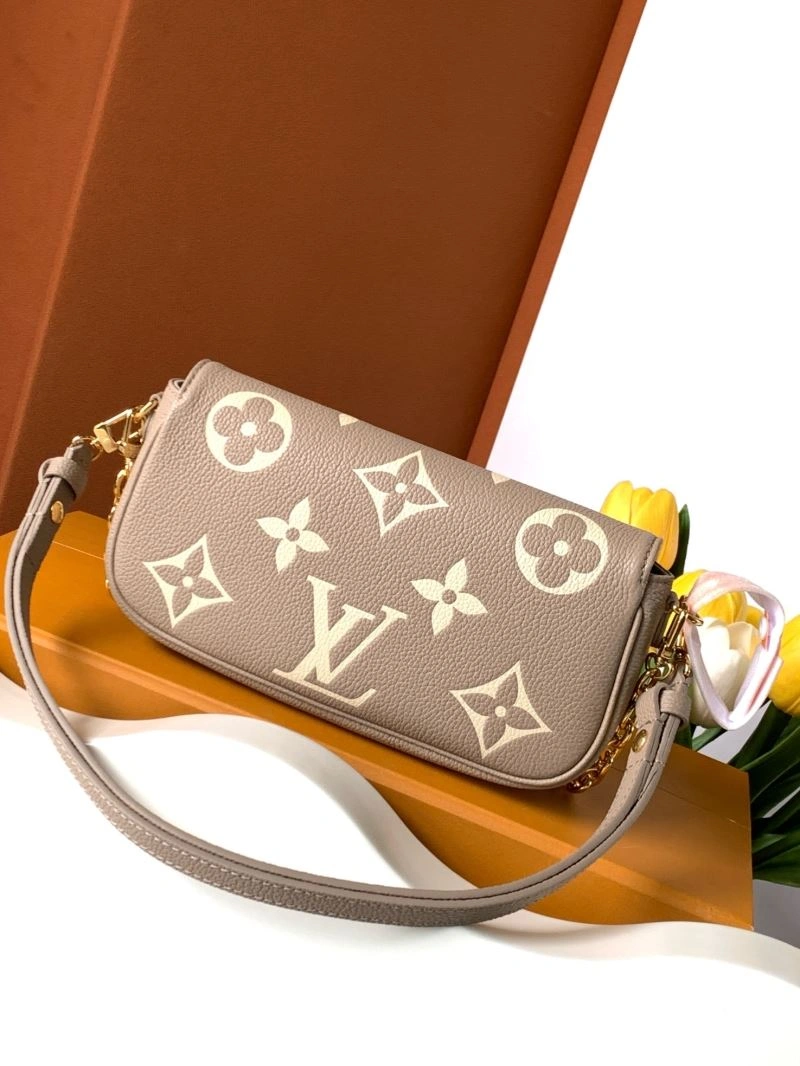 Flexible Louis Vuitton Satchel Bags 93765