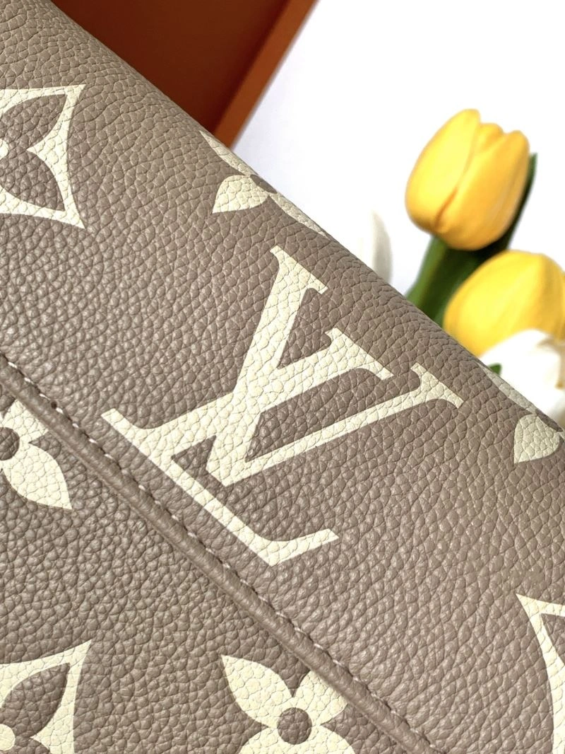 Flexible Louis Vuitton Satchel Bags 93765
